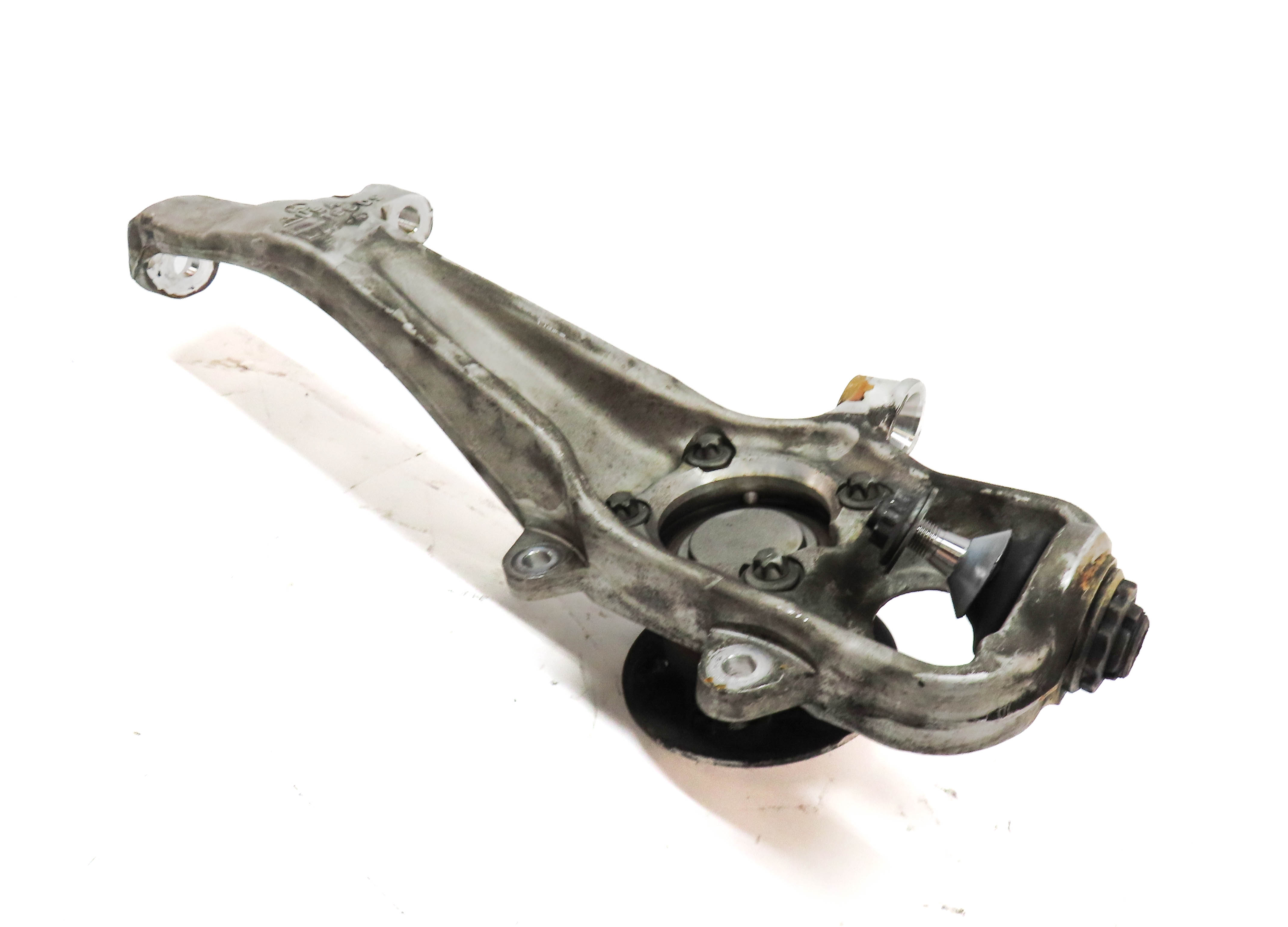 12-19 MERCEDES GL350 GL550 ML350 ML550 (W166 X166) LEFT FRONT SPINDLE KNUCKLE — exact item pictured